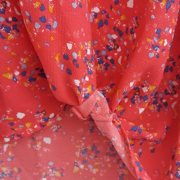 Gibson Knot Front Floral Blouse Size XL - Picture 5 of 7